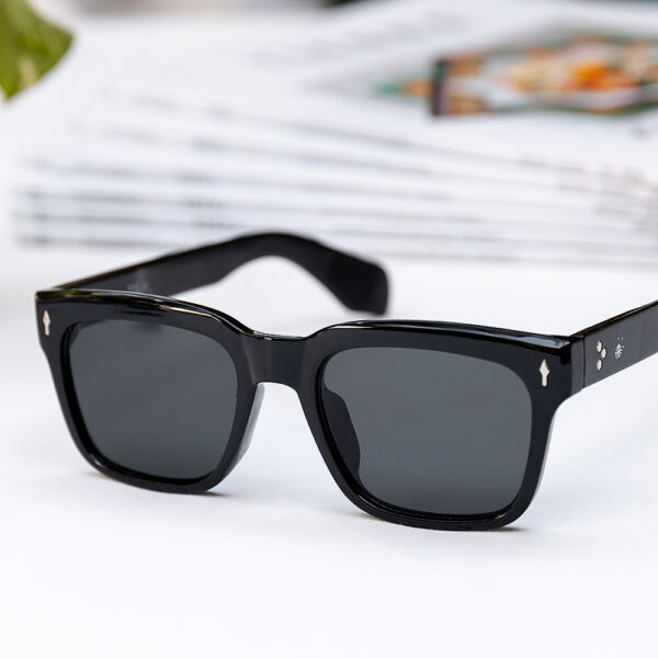 Classic Black - Flor de Noche