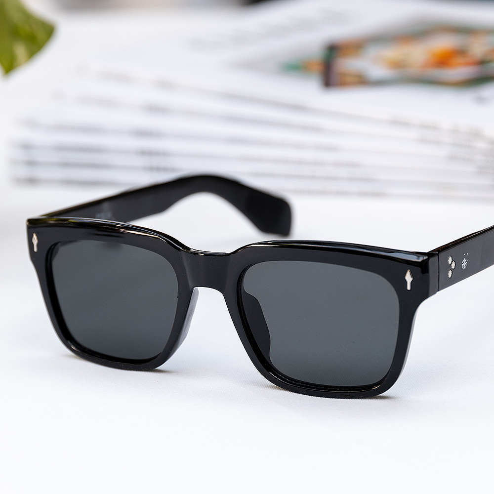 Classic Black - Flor de Noche