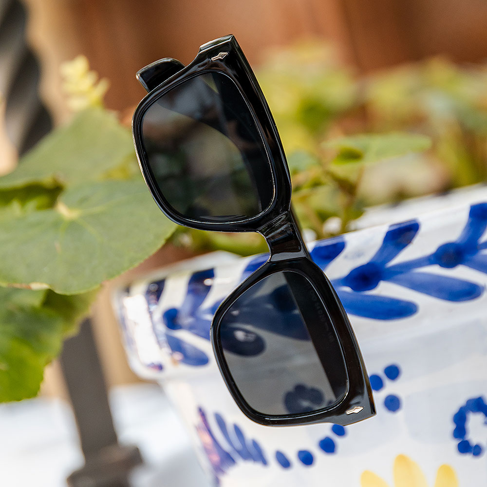 Classic Black - Flor de Noche